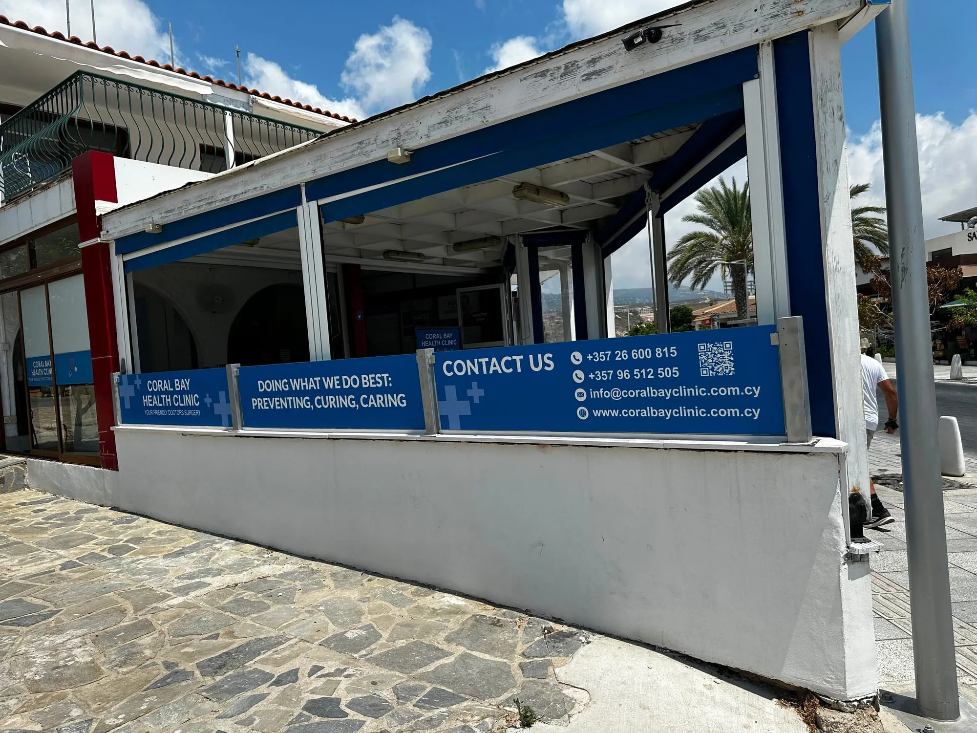 Coral Bay clinic by Focus Signs