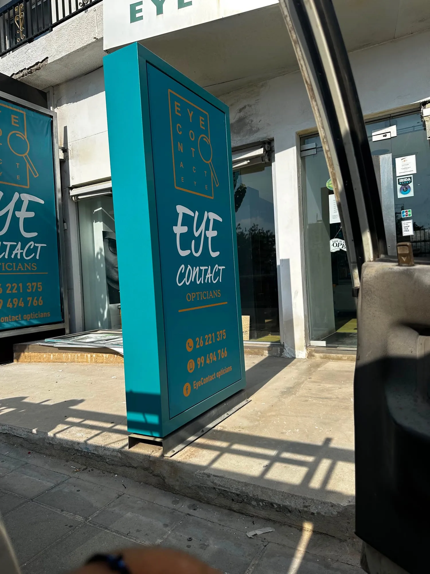 Eye Contact opticians by Focus Signs